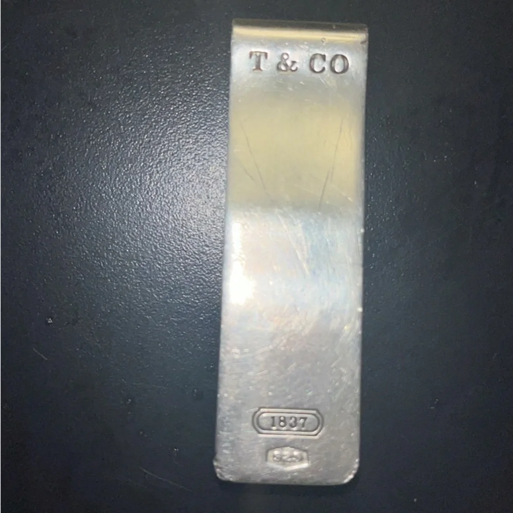 T & CO 1837 REAL Silver Money Clip.     Silver 925 weight : 22 grams plus